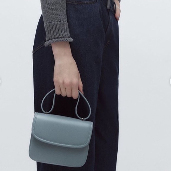 ZARA brand new stunning bag in light blue color - Picture 2 of 11